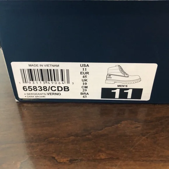 Skechers Boots For Men - Picture 15 of 15